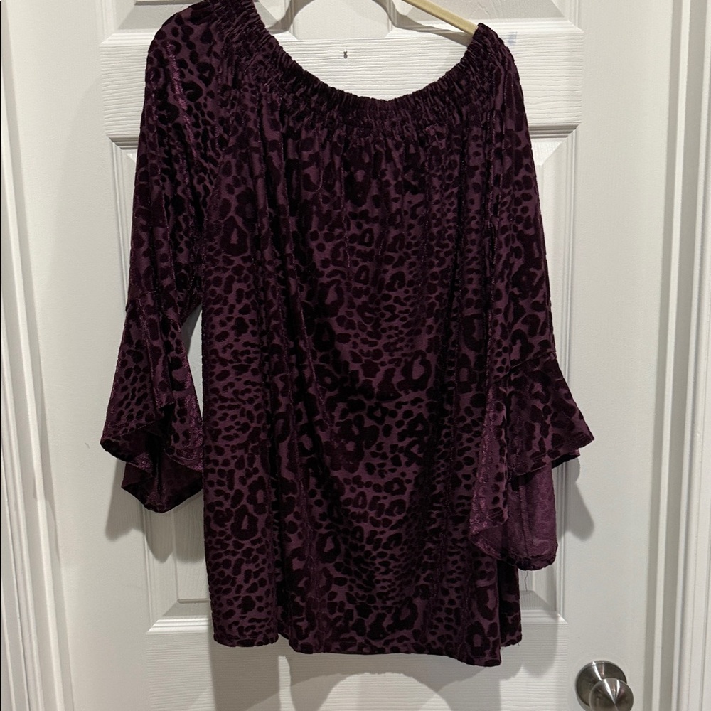 Belle by Kim Gravel Burgundy burn out velvet Animal Print Blouse - Picture 4 of 4